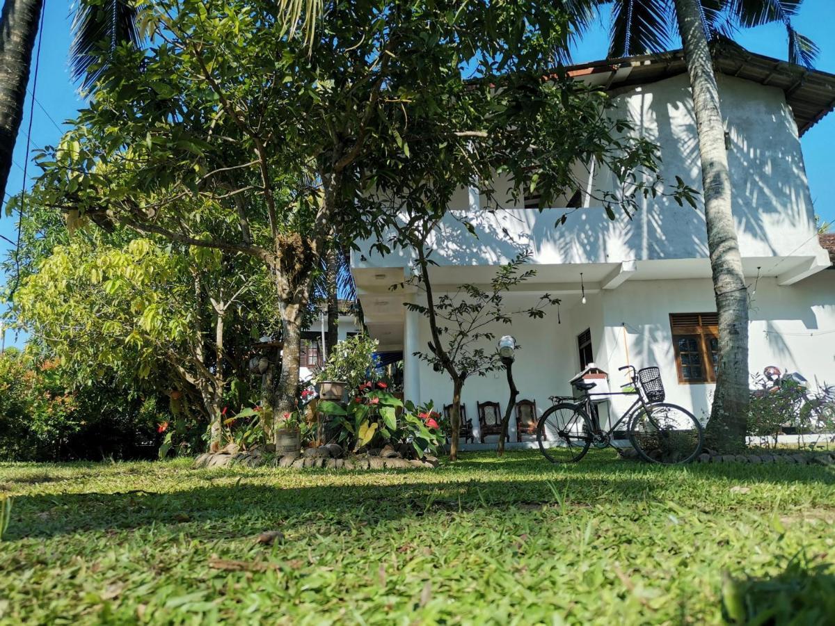 Mango Shade Weligama Apartment Bagian luar foto